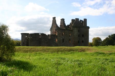 caerlaverock castle