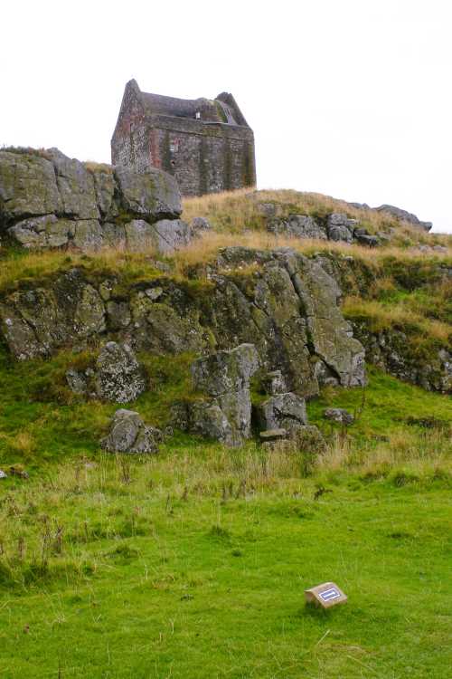 Smailholm tower house