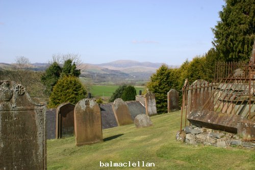 kirkyard @ balmaclellan