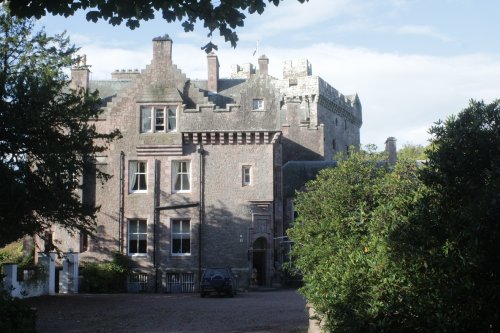 Comlongon hotel/castle