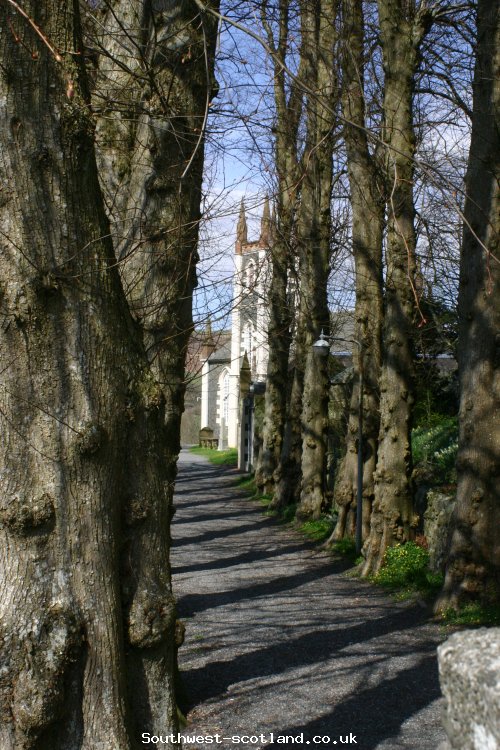 Saint Johns from approach avenue