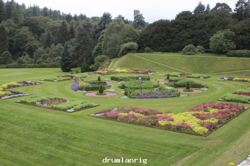 Drumlanrig Castle gardens