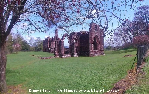 Lincluden Church remains