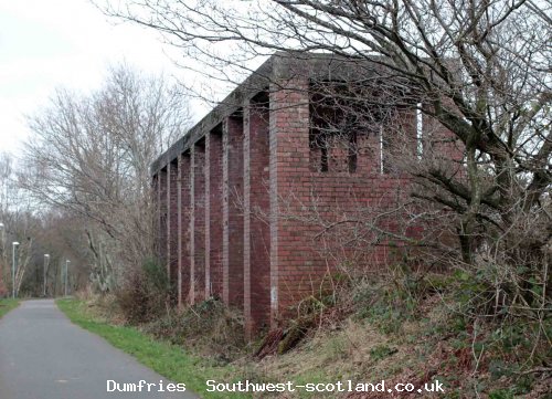 unidentified struture