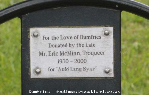 Plaque on wheel chair