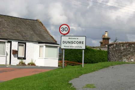 Dunscore sign 