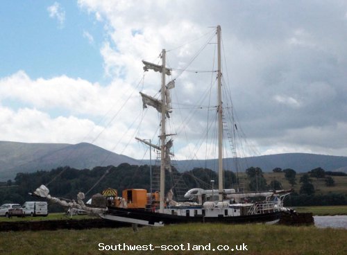  La Malouine at mooring