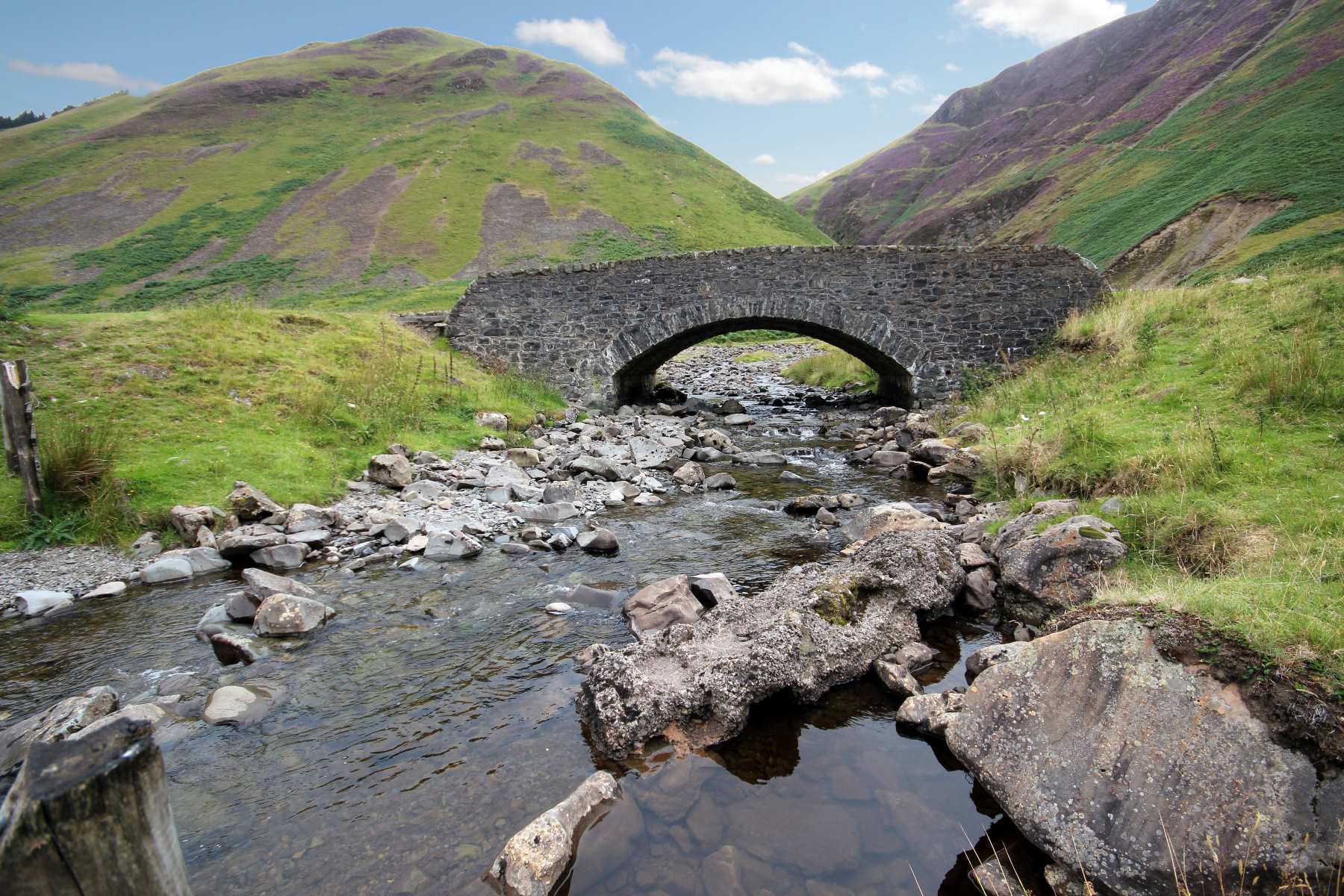 Road bridge GreyMares Tail