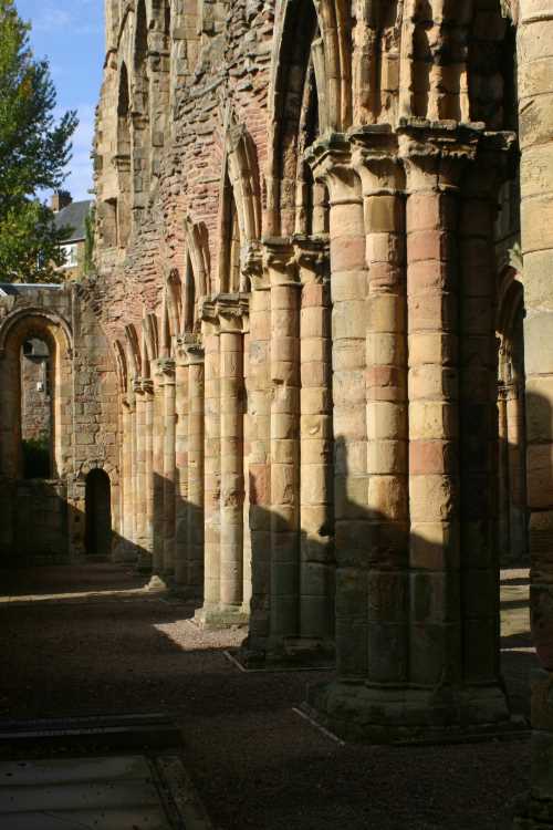 jedburgh abbey 