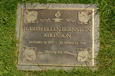 air disaster memorial garden