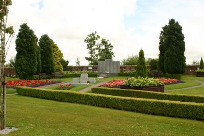 air disaster memorial garden