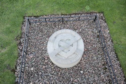  site of the burial of the heart of Robert the Bruce