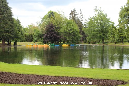 Boating Pond in Station park Moffat