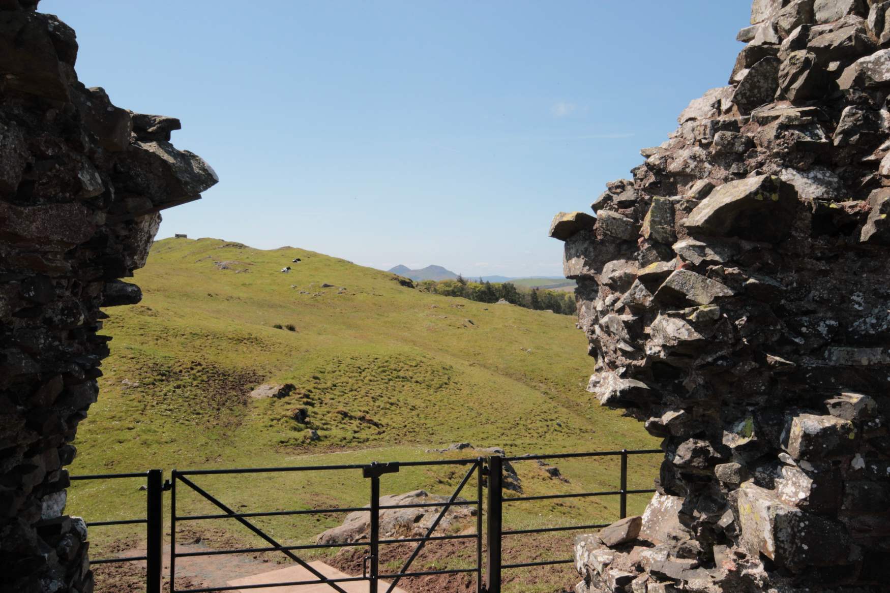 Smailholm tower house